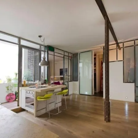 Two Bd Modern Loft Near Montmartre! Appartamento *